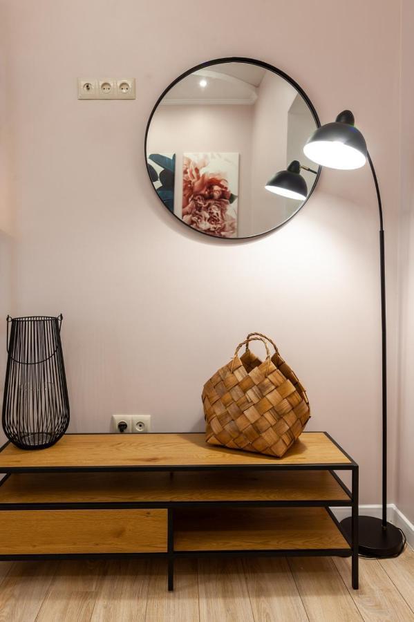 Avangard Magnus Apartment *